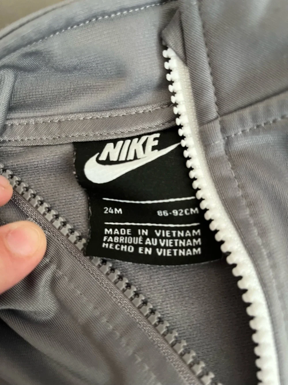 Nike Grey Youth Zip-Up Track Jacket & Pants - Picture 4 of 4